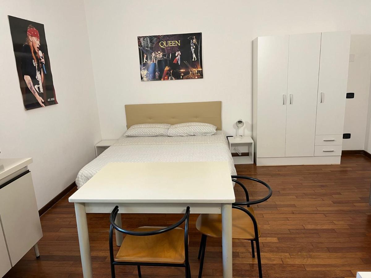 Bergamo Center Appartement Buitenkant foto